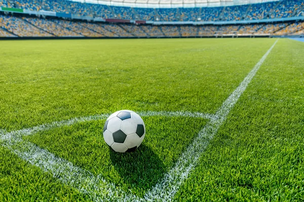 depositphotos_150618060-stock-photo-soccer-ball-on-grass.jpg